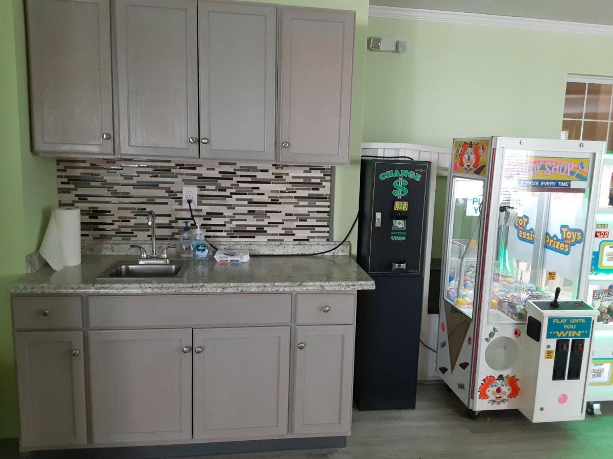 Marylander Condominiums, 90 Steps From The Beach Ocean City Bagian luar foto